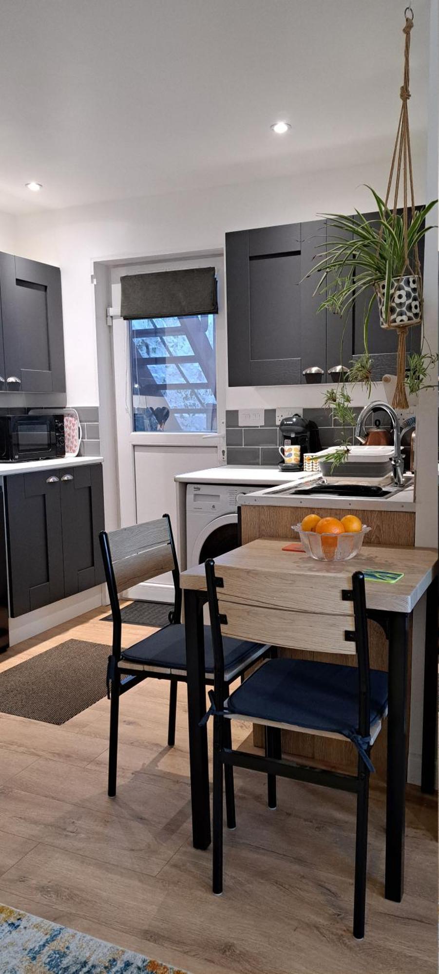 Modern Studio Apartment With Outstanding Views, Sleeps 2 Newlyn Εξωτερικό φωτογραφία